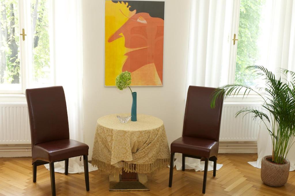 Wohnzimmer Apartment *
